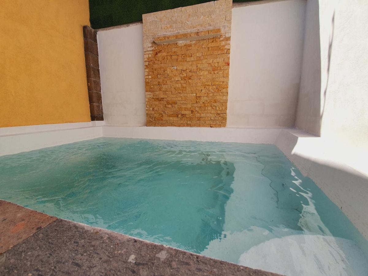 فيلا تيميكسكوفي Casa Tecateca 2-4 Px, Jacuzzi Privado Climatizado المظهر الخارجي الصورة